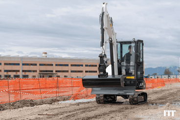 Mini excavator Bobcat E34 E2V - 2