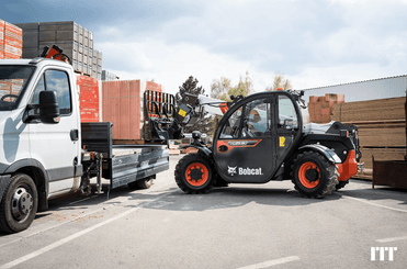 Telehandler Bobcat TL25-60 - 2