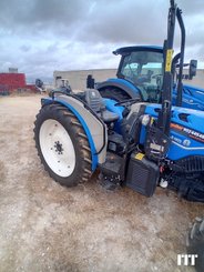 Farm tractor New Holland T4.120F - 2