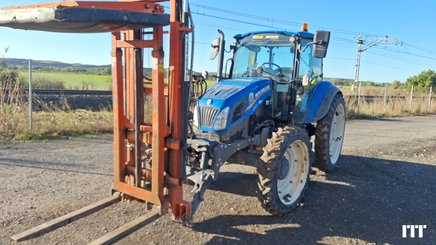 Farm tractor New Holland T5.115 DC 1.5 - 3