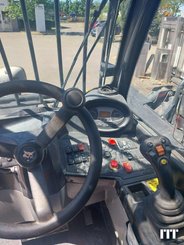 Telehandler Bobcat T40.180SLP 75 IV - 8