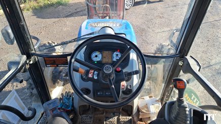 Farm tractor New Holland T5.115 DC 1.5 - 2