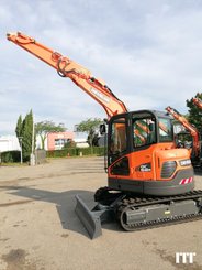 Crawler excavator Doosan DX62R-3 - 1