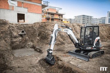 Mini excavator Bobcat E35 - 3