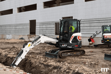 Mini excavator Bobcat E27 - 3