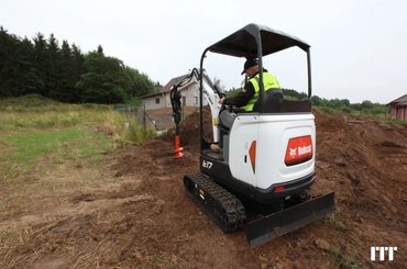 Mini excavator Bobcat E17 - 3