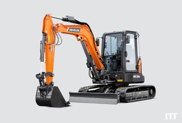 Mini excavator Develon DX55r - 1